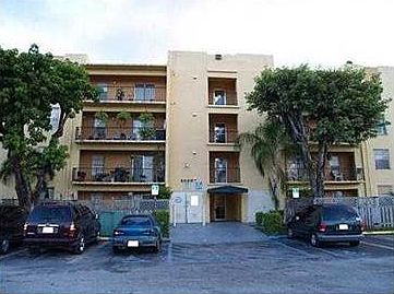 2nd image of 5625 W 20th Ave APT 202