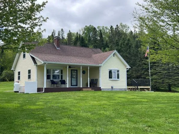 12 Harry's Way, Colebrook, NH 03576