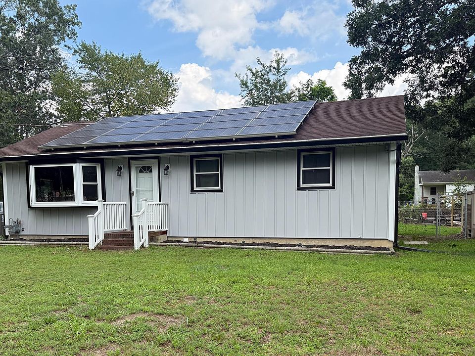1st image of 447 Manor Ave