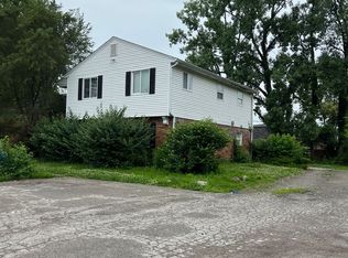 6028 Laurel Hall Dr, Indianapolis, IN 46226