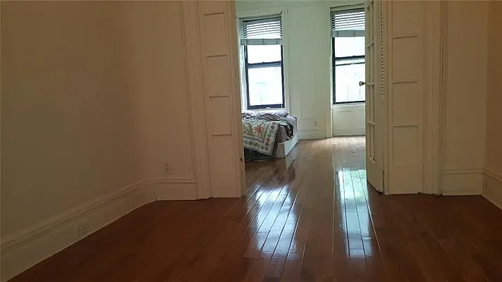 Rented by R New York | media 51