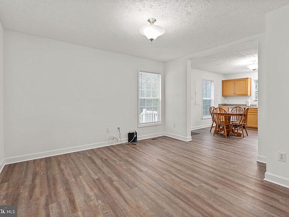 5th image of 8401 Seays Rd
