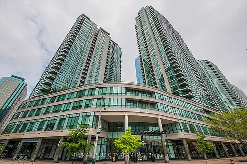 16 Yonge St #2306 Photo 1