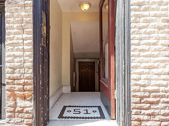 3rd image of 51 Revere St APT 1