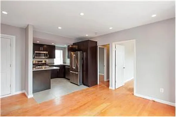 Rented by Living New York | media 3