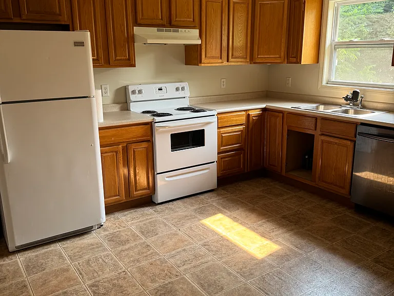 85 Candler Heights Rd #4 — Photo 7