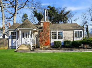 129 Lakeview Drive, Mastic Beach, NY 11951