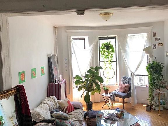 4th image of 1469 Pacific St APT 11