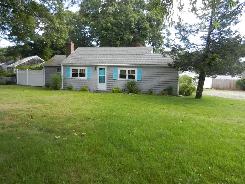 Wood Rd S, South Yarmouth — Photo 2