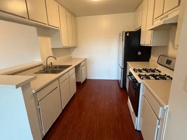 14130 Sherman Way #207, Van Nuys, CA 91405