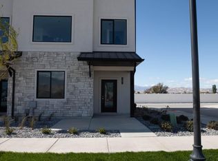 382 S Willow Leaf Rd #382, American Fork, UT 84003