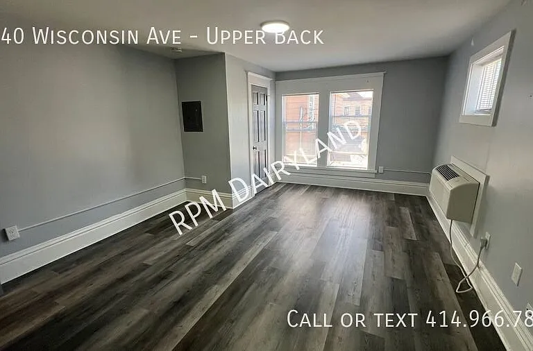 1140 Wisconsin Ave #UPPER BACK — Photo 2