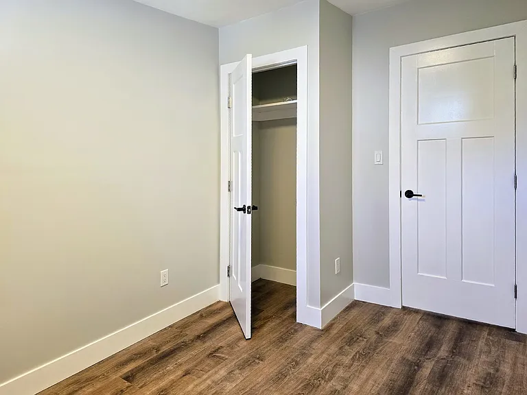 12 S Jefferson Ave #1 — Photo 9