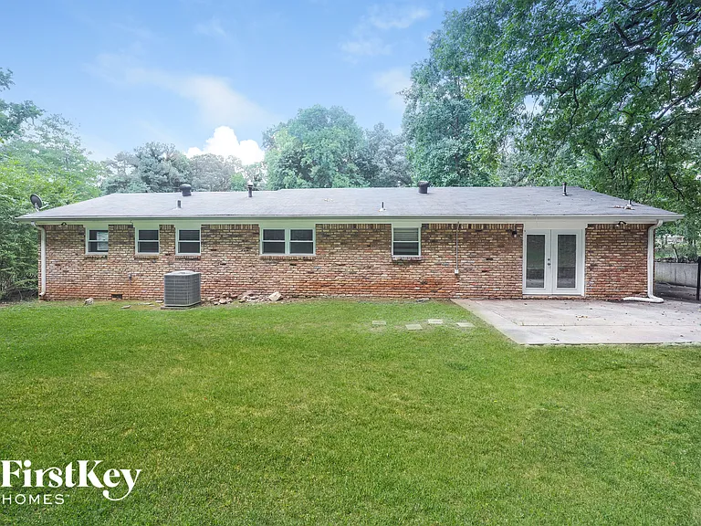 6196 Prince Ct — Photo 14