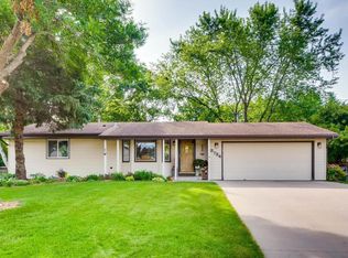3734 Stacy Cir, White Bear Lake, MN 55110