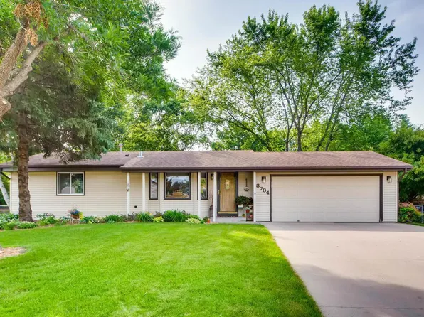 3734 Stacy Cir, White Bear Lake, MN 55110