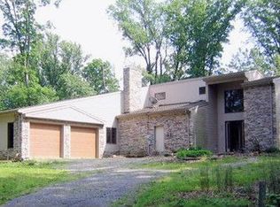 2055 White Oak Rd, Strasburg, PA 17579