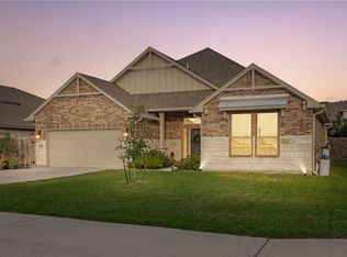 7622 Dr Hector P Garcia Dr, Corpus Christi, TX 78414
