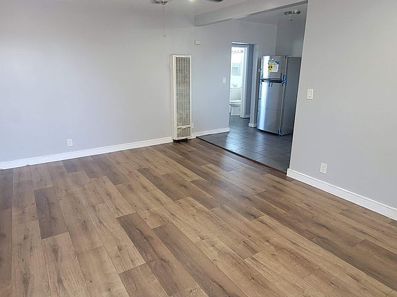 5th image of 6221 Emil Ave #6221