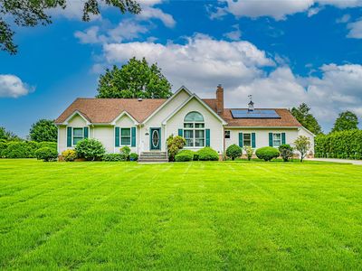 141 Jakes Lane, Calverton, NY, 11933