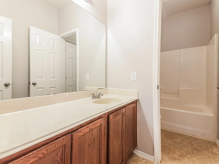 2280 Timber Creek Dr — Photo 16