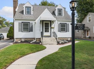 327 N Rensselaer St, Griffith, IN 46319