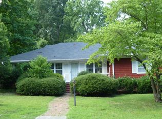 1506 Garland Dr, Greensboro, NC 27408