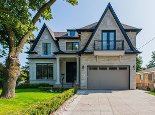 47 Wycliffe Cres, Toronto, ON M2K 1V7