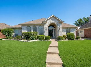 2802 Pecan Meadow Dr, Garland, TX 75040
