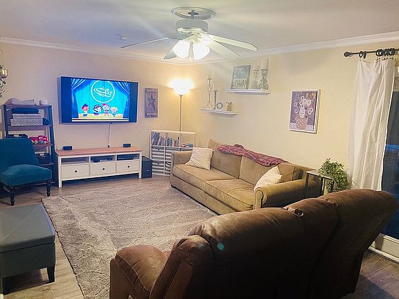 4th image of 4320 Wallace Cir