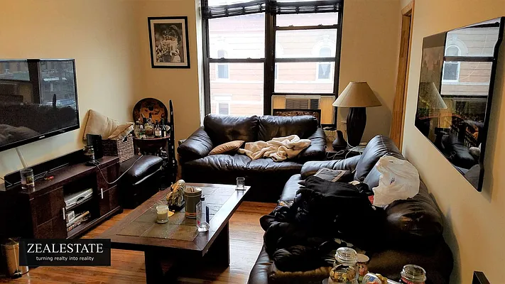 Rented by ZealEstate Group Inc | media 53