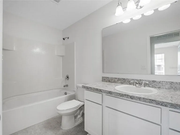 130 Mandovi St — Photo 6