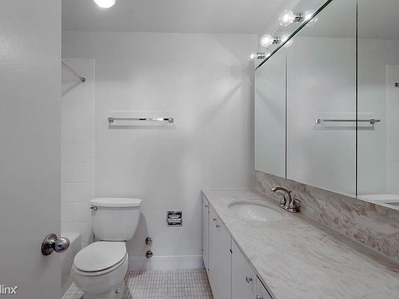 2508MasterBath-500074