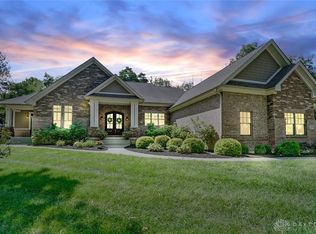 7104 Copperwood Ct, Springboro, OH 45066