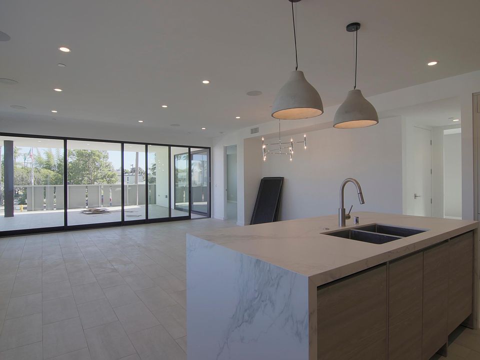 1st image of 1014 5th St #2A