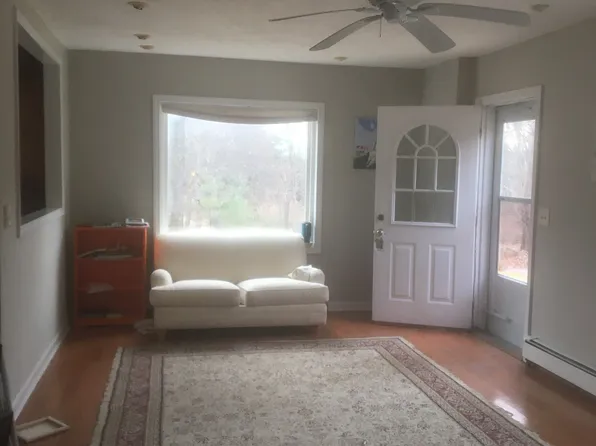 (undisclosed Address), Newmarket, NH 03857