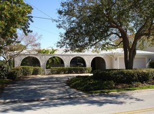 4233 Poinsettia Dr, Saint Pete Beach, FL 33706