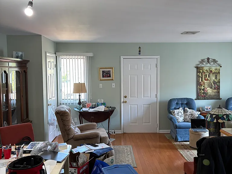 502 Westbourne Dr #4 — Photo 9