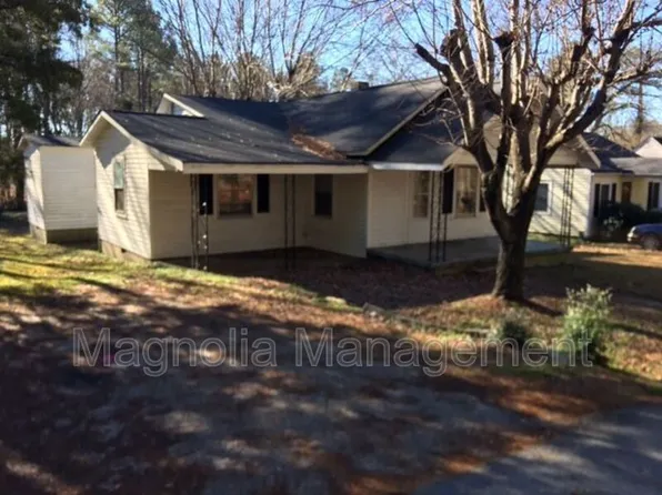 1835 Colonial Ave, Henderson, NC 27536