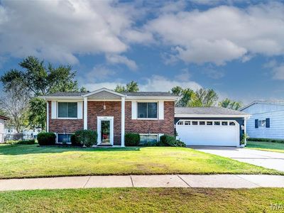 1222 Perdiz Ln, Fenton, MO, 63026