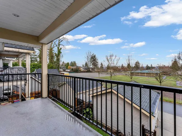 13125 108th Ave, Surrey, BC V3T 2J2