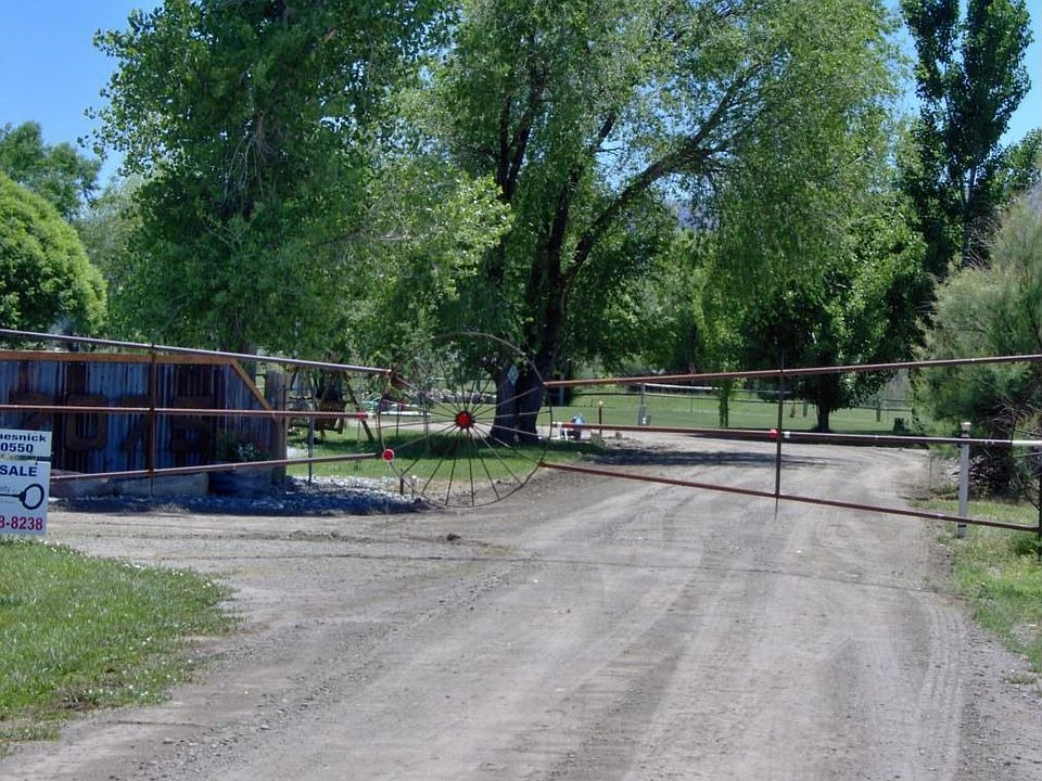 2nd image of 2075 I Rd