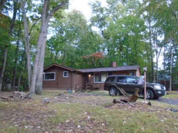 722 Lazy River Rd, Lusby, MD 20657