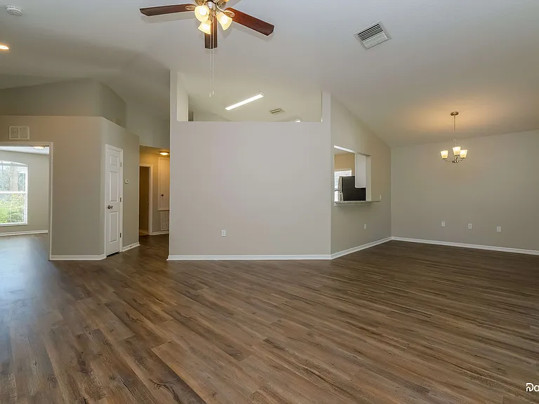 31349 Wrencrest Dr — Photo 6