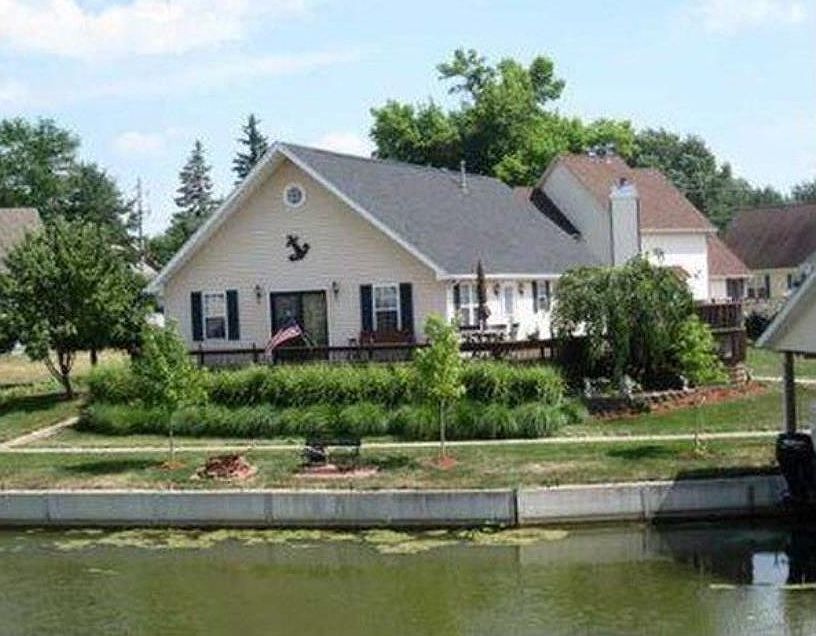1st image of 11337 Northlake Dr