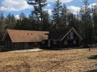 10095 Red Bridge Dr, Atlanta, MI 49709