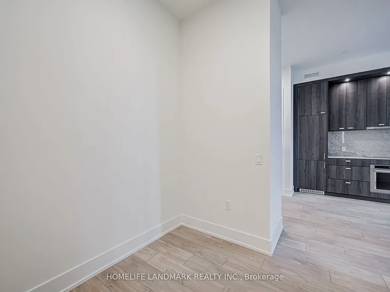 858 Dupont St #Penthouse 06 — Photo 17
