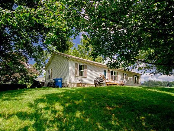 5th image of 6683 Chamberlin Dr
