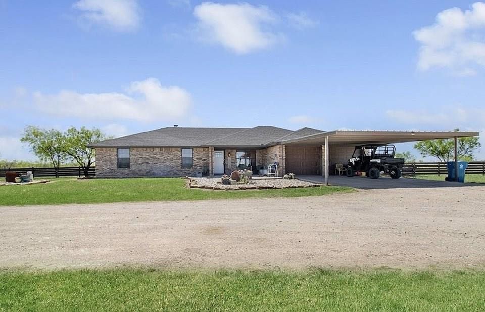 1st image of 12293 Twin Lakes Ln