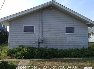 4295 Camp Mineola Rd, Mattituck, NY 11952